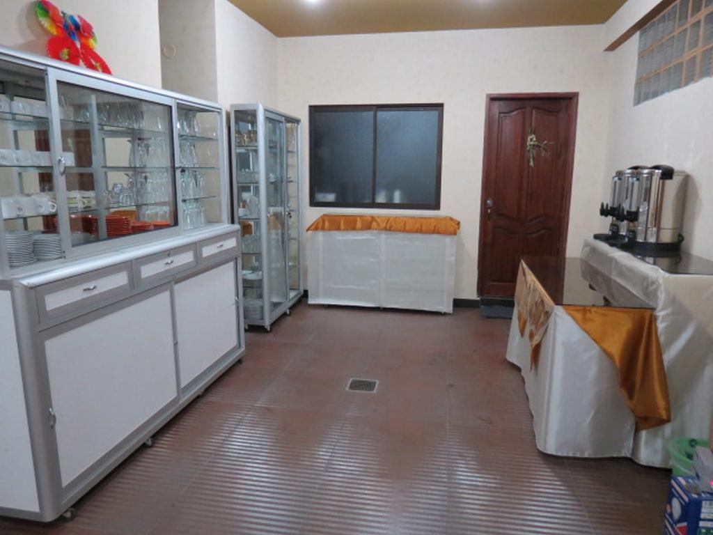 Hotel Jumari Uyuni Bagian luar foto